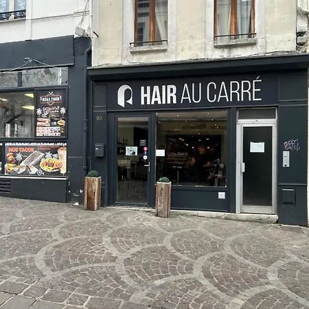 Charmant F2 Centre Ville De *